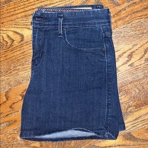 Levi dark jean shorts